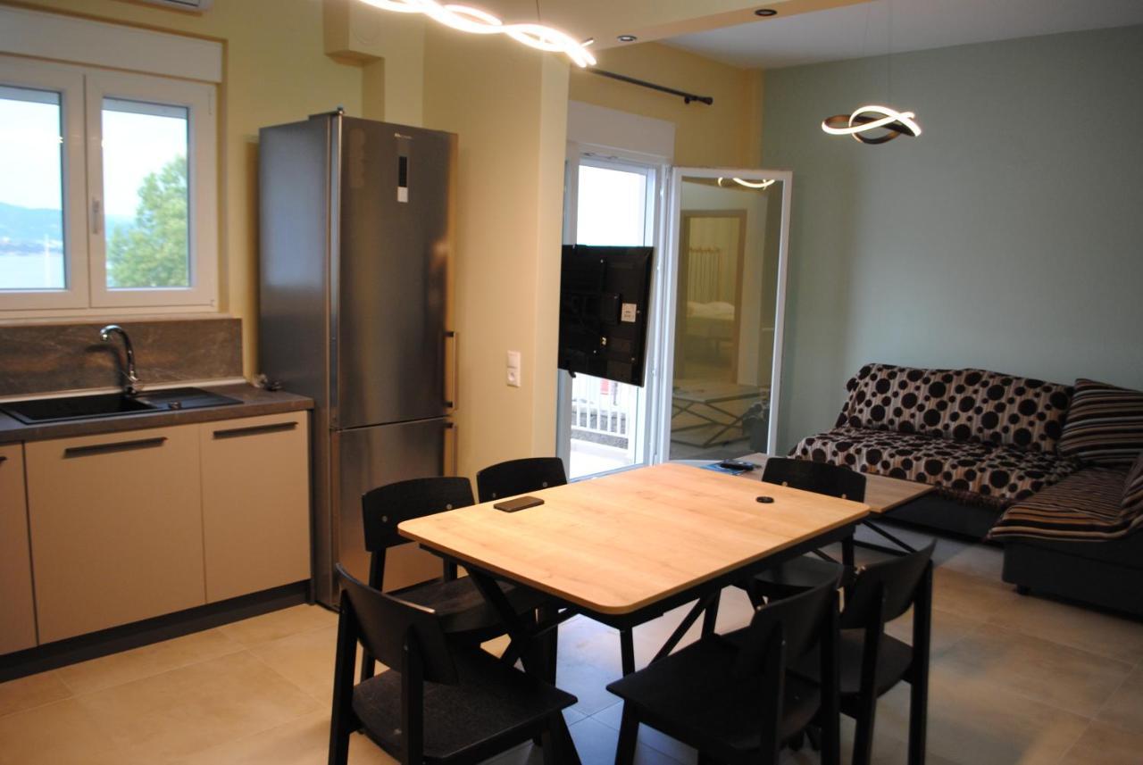 Apartament Sea Breeze Nea Iraklitsa Zewnętrze zdjęcie