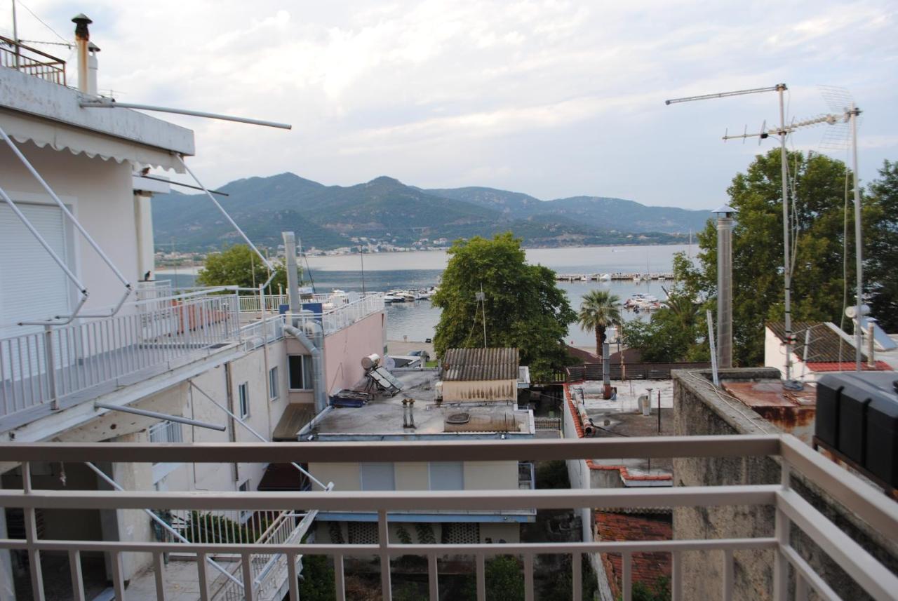 Apartament Sea Breeze Nea Iraklitsa Zewnętrze zdjęcie