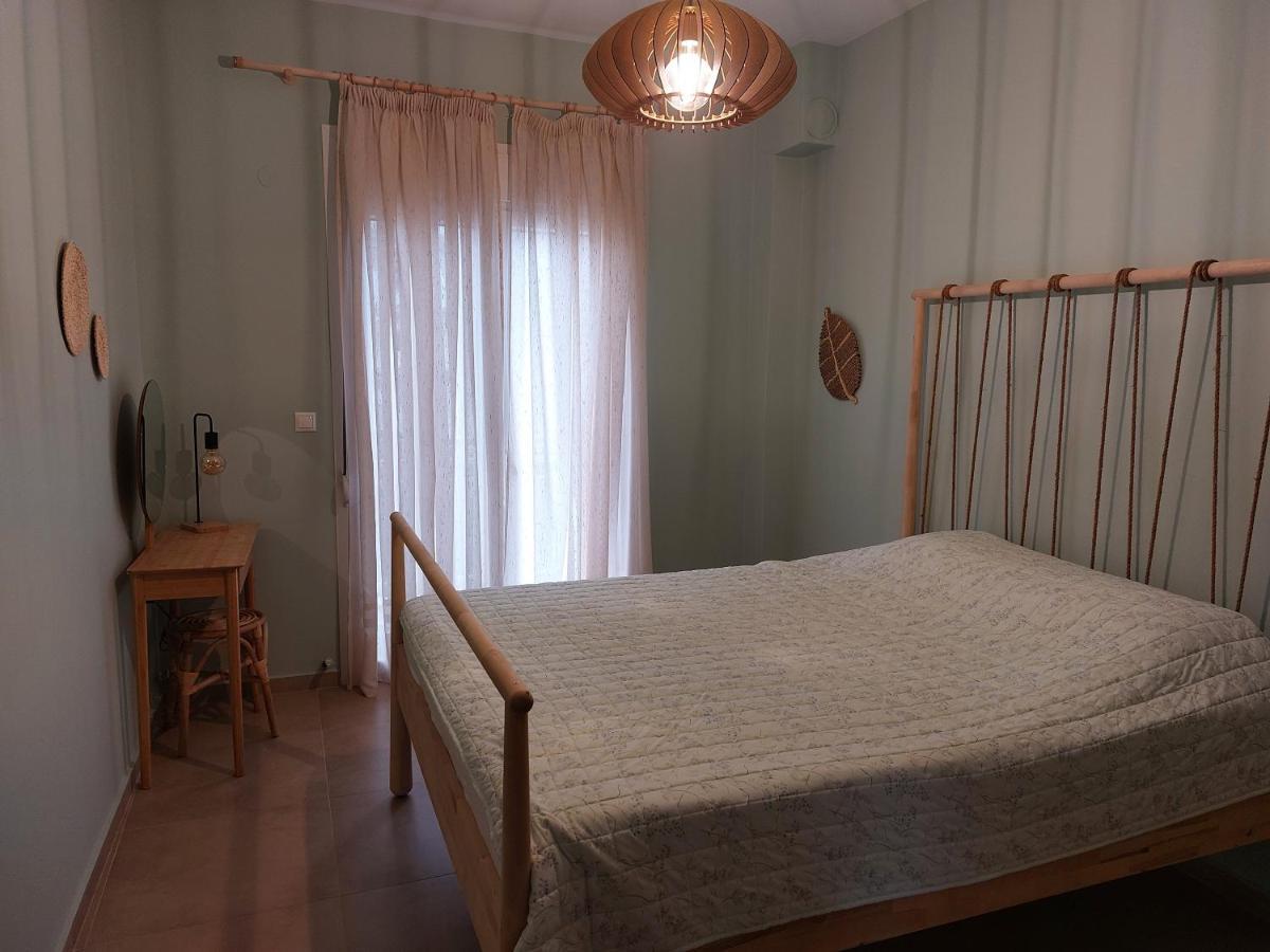Apartament Sea Breeze Nea Iraklitsa Zewnętrze zdjęcie